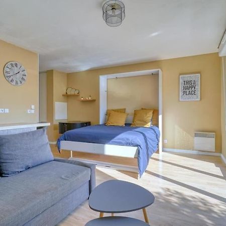 Charmant Studio Avec Terrasse Et Parking Корбей-Эссон Экстерьер фото